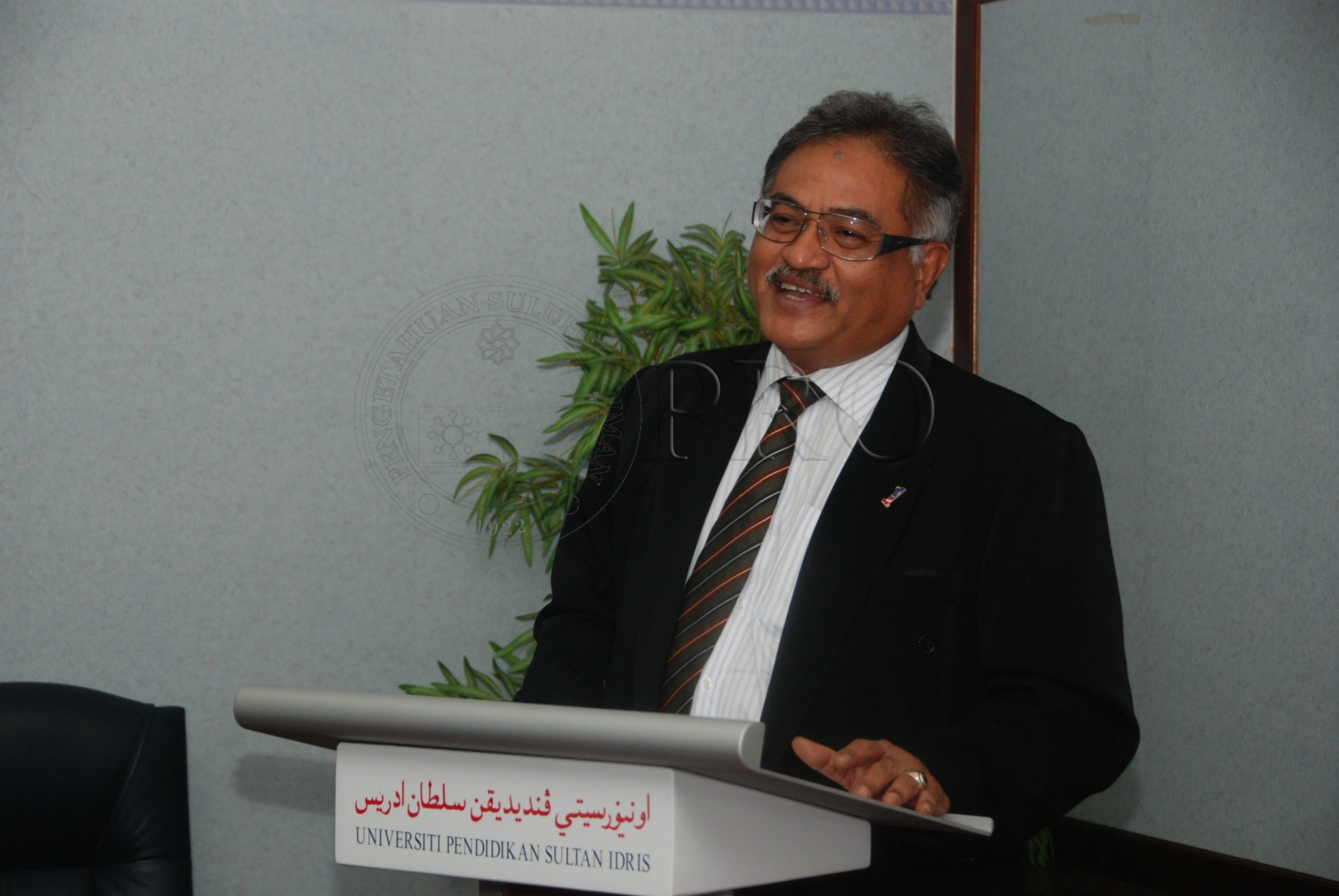 PRO 12 122 seni DSC 6344